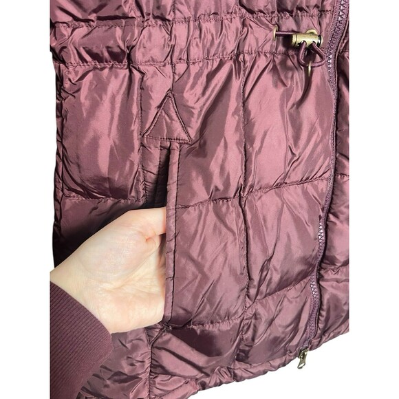 LL Bean Women’s Down Puffer Jacket With Hoodie X-Small Burgundy Water Repellent - Picture 10 of 14